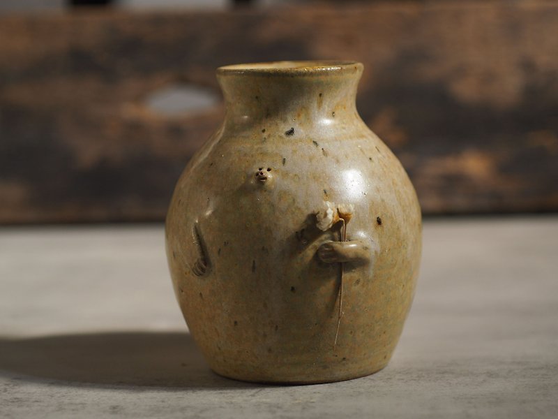 小顔シリーズ-花瓶 - 花瓶・植木鉢 - 陶器 カーキ