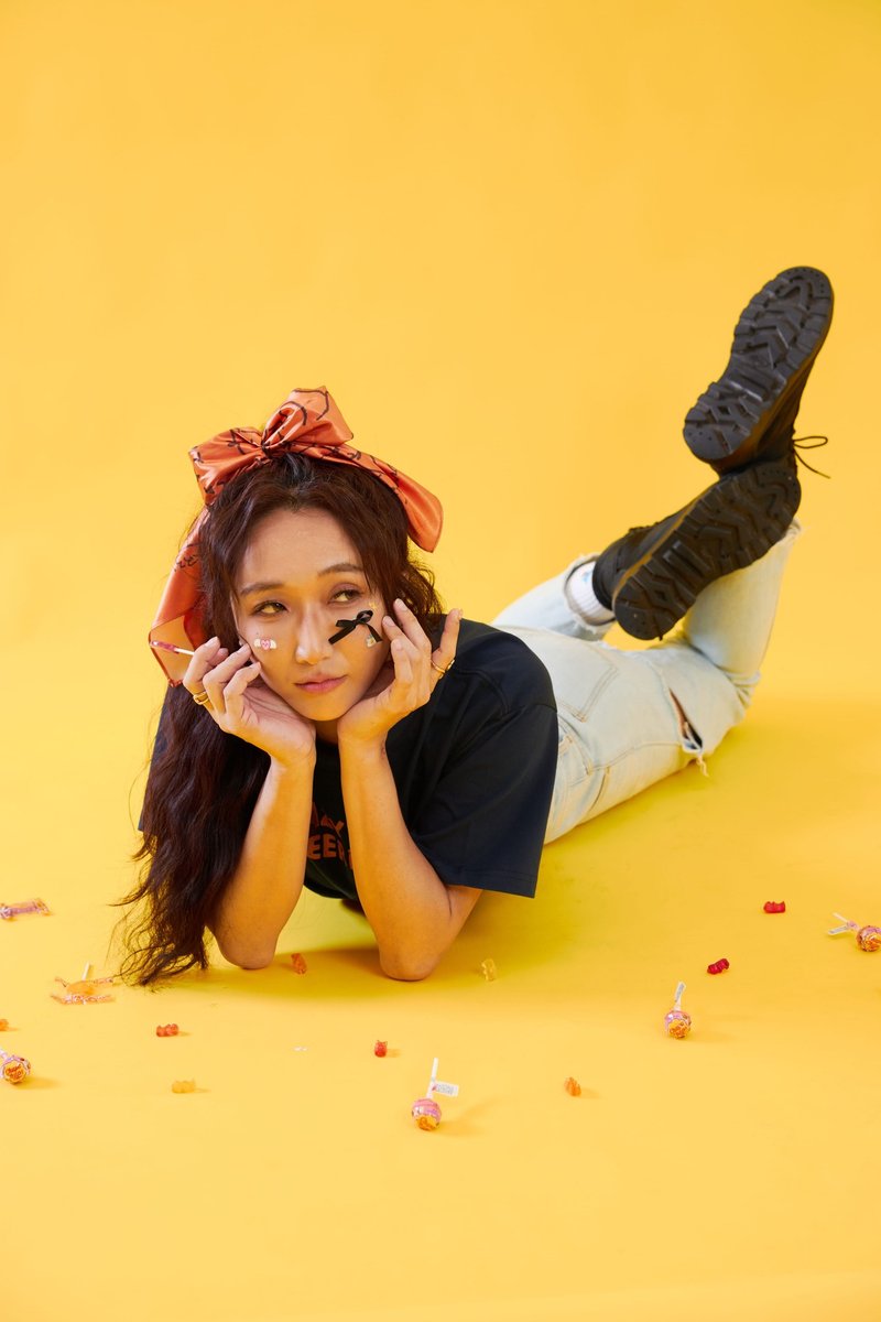 Limited Edition Lazy Deer Scarf - Persimmon Orange - ผ้าพันคอ - ผ้าฝ้าย/ผ้าลินิน สีส้ม