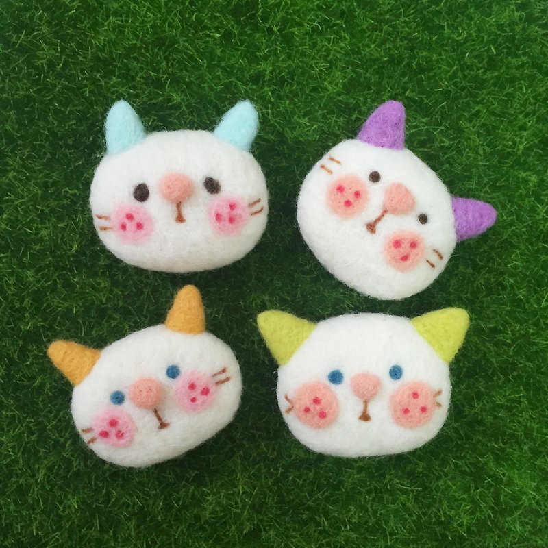 Silly Cat Pin - Badges & Pins - Wool Multicolor