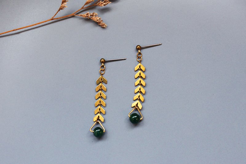 Wheatear - earring  clip-on earring - ต่างหู - ทองแดงทองเหลือง สีเขียว