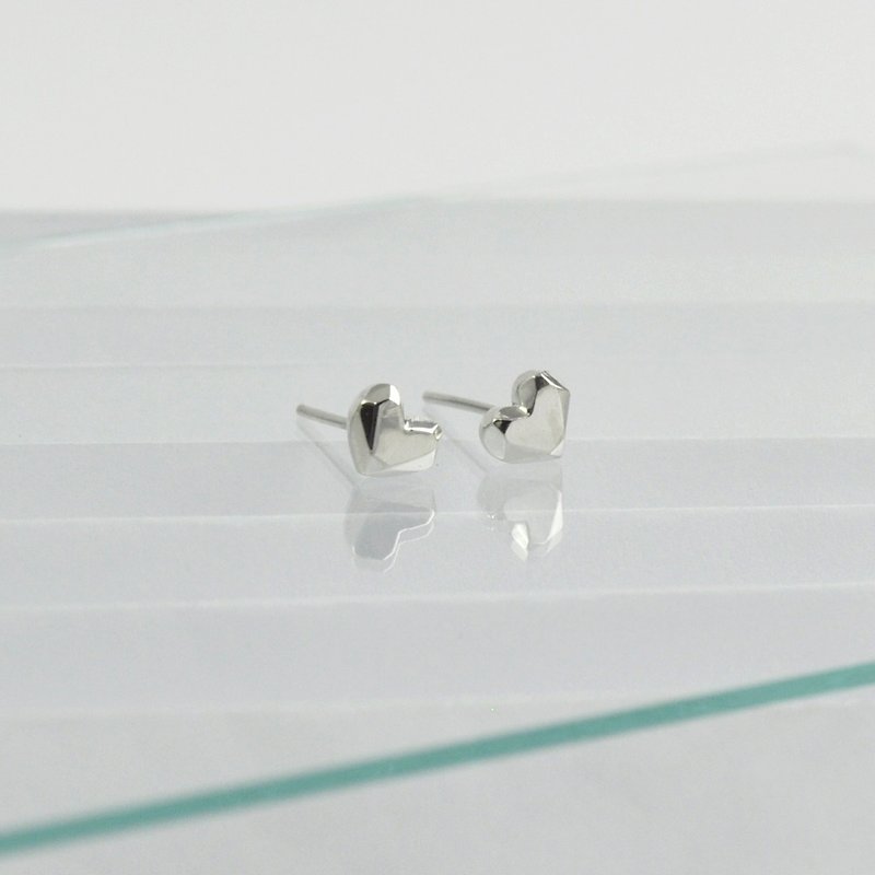 愛心寶石耳環 925純銀 - 耳環/耳夾 - 純銀 銀色