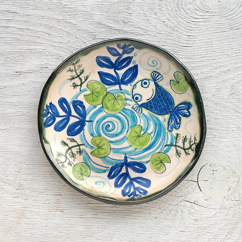 金魚と水草シリーズ（青）色絵平皿 - 小皿 - 陶器 ブルー