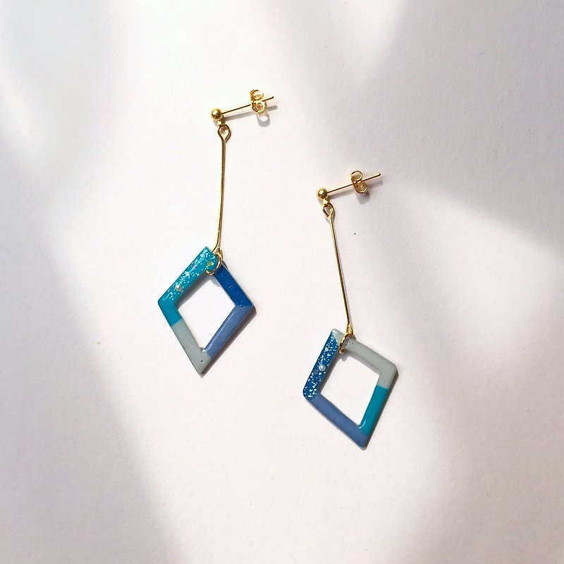 Small picture frame clip-on/pin earrings - Earrings & Clip-ons - Plastic Blue