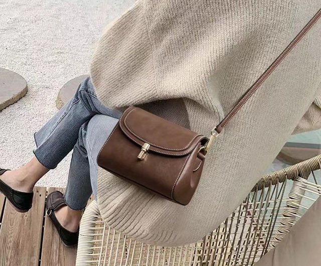 Lovely outlets Gray Leather with Earthy Vintage Peruvian Wool Textile Messenger Bag Leather Shoulder Bag Clutch/Pouch Adjustable Strap