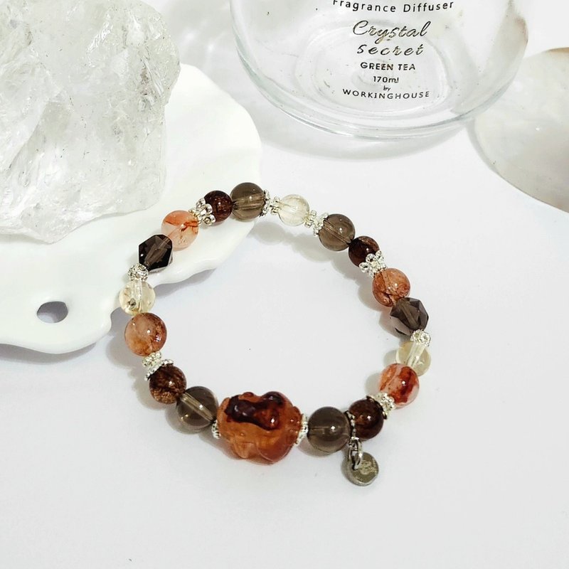 紅膠花貔貅設計款手鍊/招貴人招財、避邪防小人之水晶) - 手鍊/手環 - 水晶 紅色