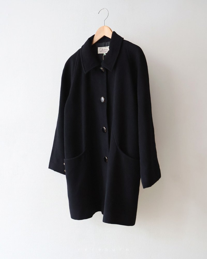 Early spring retro tailoring Japanese angora wool black vintage coat - Women's Casual & Functional Jackets - Wool Black