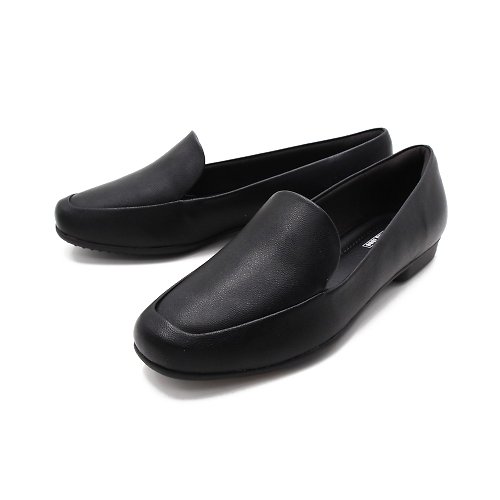 米蘭皮鞋Milano WALKING ZONE SUPER WOMAN系列 百搭方頭平底樂福鞋 女鞋 - 黑