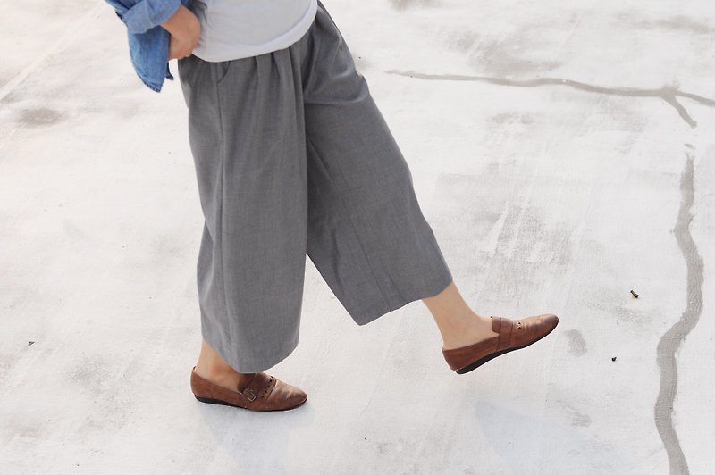 Par - hand made simple gray pants suit material width / last one / - กางเกงขายาว - วัสดุอื่นๆ สีเทา