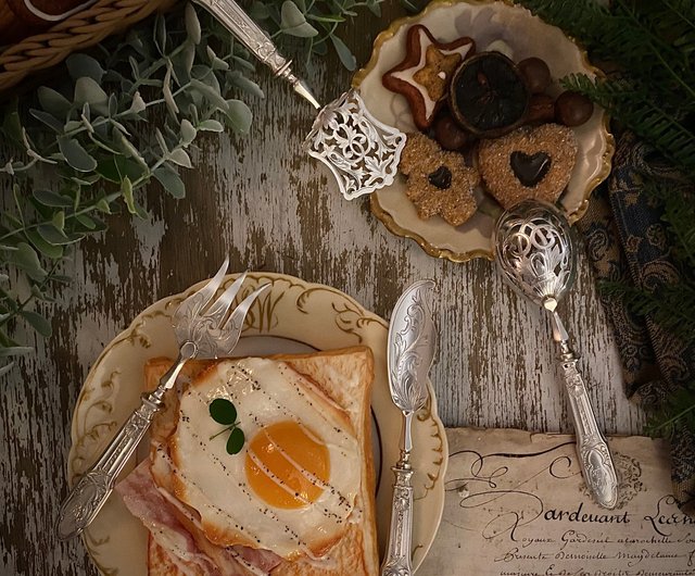 フランス製 華麗なサービングセット 銀無垢 ミネルヴァ刻印あり フランス製 華麗なサービングセット 銀無垢 ミネルヴァ刻印あり - メルカリ