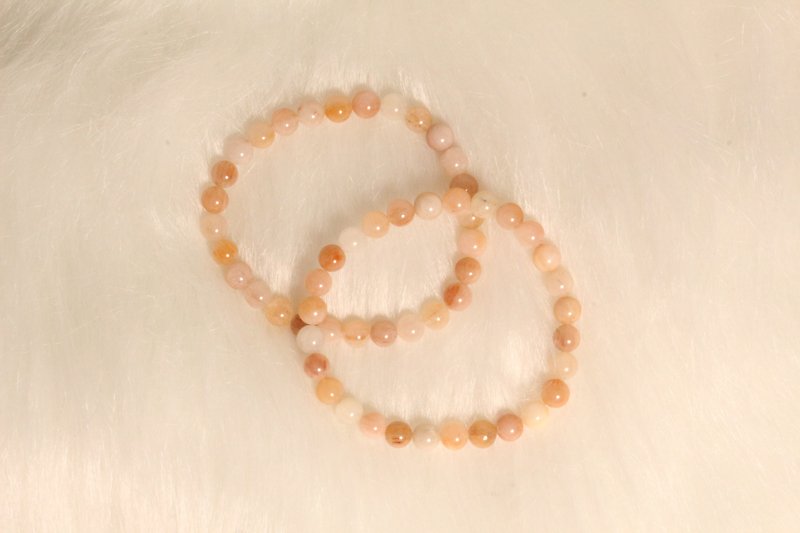Small particles of pink color rabbit hair crystal soft and rich pink - Bracelets - Crystal Orange
