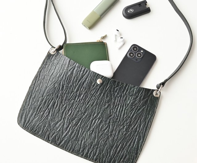 サコッシュ 【 ヴィンテージ風 シボ 】 革 レザー バッグ ショルダー