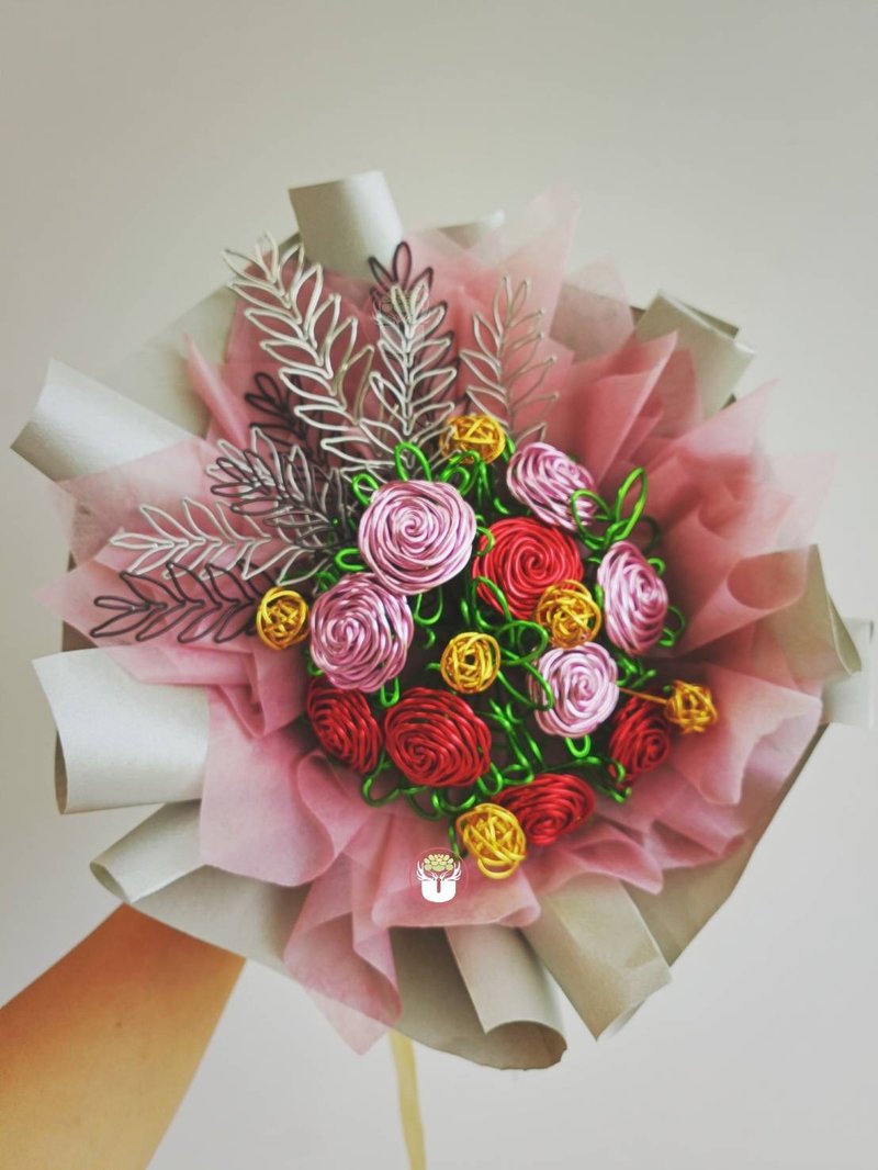 Aluminum wire rose bouquet - Plants - Aluminum Alloy Red