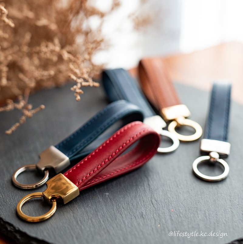 LOEHR leather hand stitched stainless steel key ring - ที่ห้อยกุญแจ - หนังแท้ สีแดง