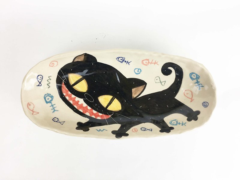 Nice Little Clay handmade six-legged happy black cat 0305-08 - Plates & Trays - Pottery White
