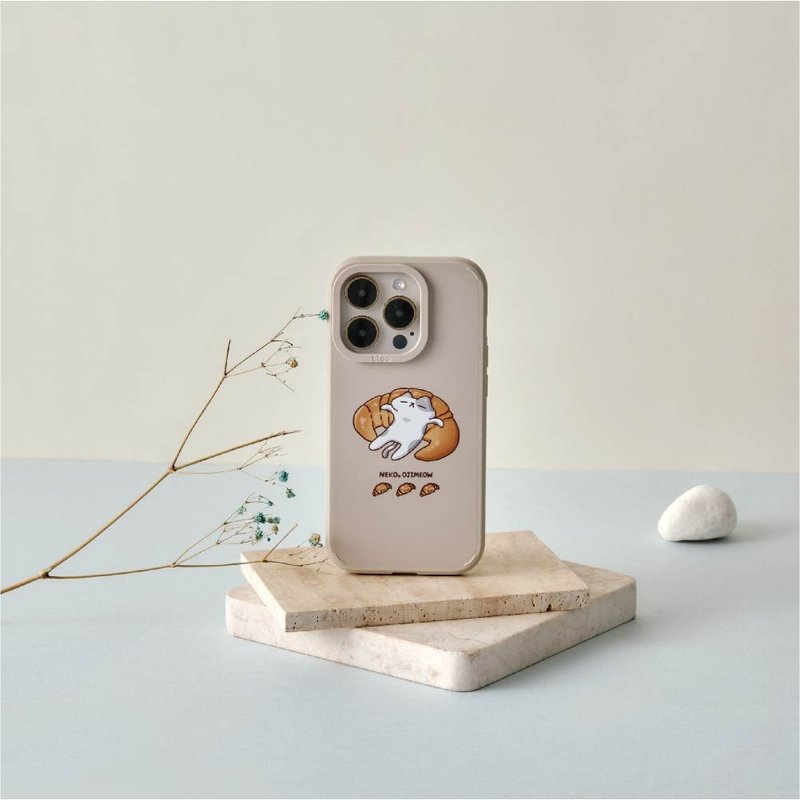 NEKO OJIMEOW Lazy Croissant Canyon Powerful MagSafe iPhone Case - Phone Cases - Silicone Multicolor