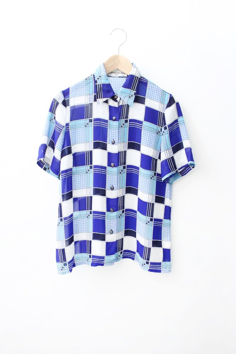 【RE0219T1385】巴洛克藍色格紋清新短袖古著襯衫 - 女襯衫 - 其他材質 藍色
