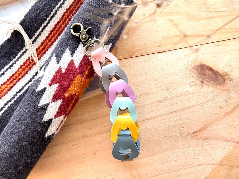 #Handmade #ChuanChuanMaoWristStrap #Keychain #Handcrafted #Keyring #BirthdayGift #Cat #Decoration - ที่ห้อยกุญแจ - หนังแท้ หลากหลายสี
