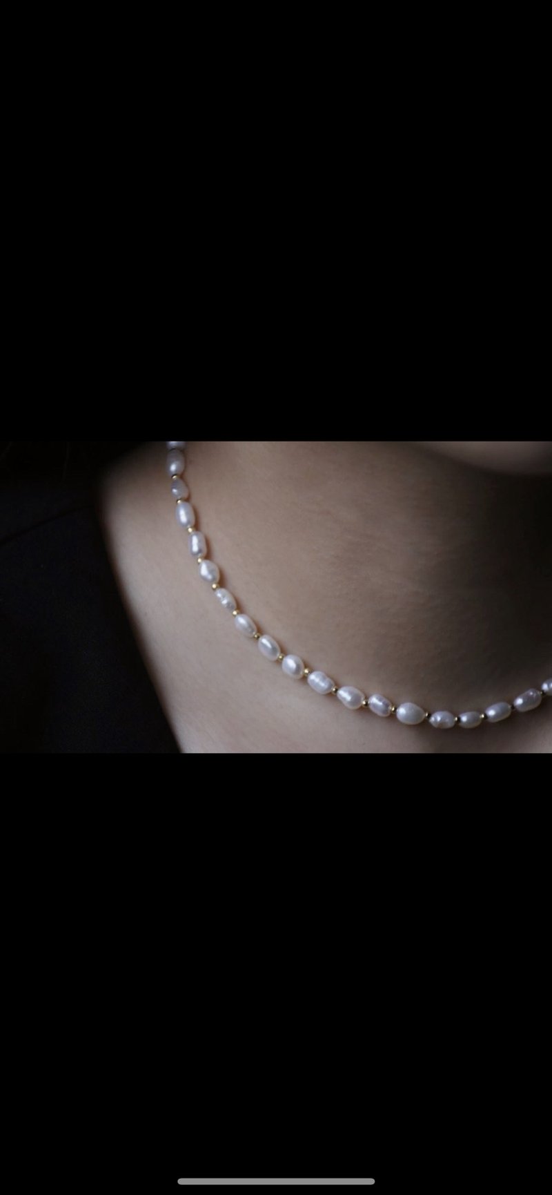 Small Spaced Natural Baroque Pearl Necklace - สร้อยคอ - ไข่มุก 