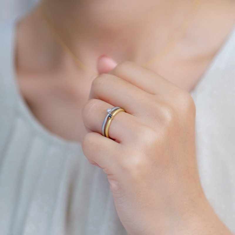 Black Diamond 18K Matte Ring - แหวนทั่วไป - เครื่องเพชรพลอย สีทอง