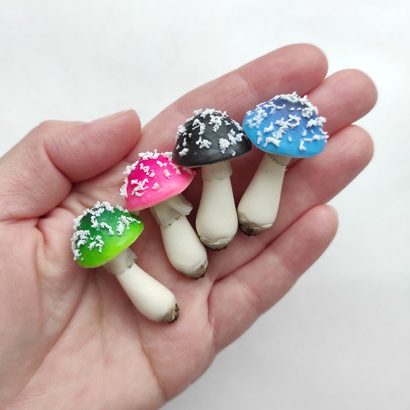 Mushrooms made from polymer clay - Tiny mushrooms - Fairy garden accessories - ของวางตกแต่ง - ดินเหนียว 
