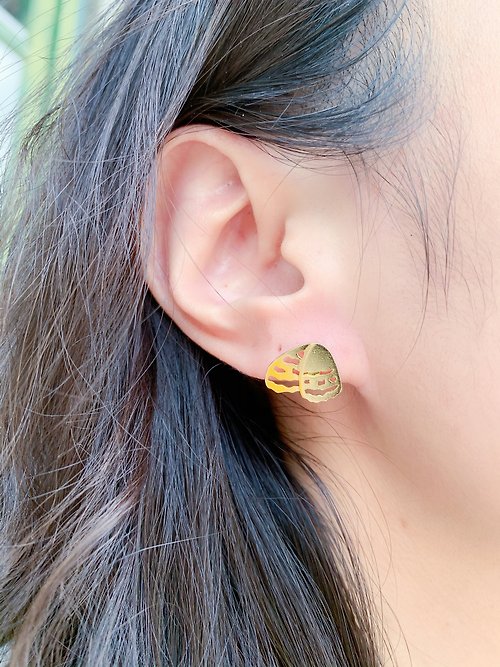 yuting jewellery le papillon 簍空蝴蝶翅膀耳環-一對(純銀 鍍18k金)/可改夾