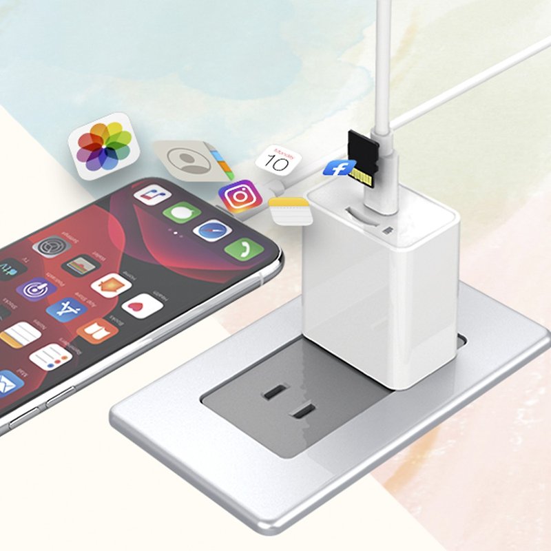 回憶捕手 iPower Pro - 全球首創iPhone備份快充充電器 - 電腦配件 - 其他材質 白色