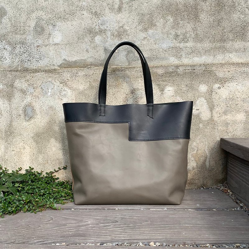グレー対照的な幾何学的なトートバッグは、バッグにぶつかることがない唯一のものです - ショルダーバッグ - 革 グレー