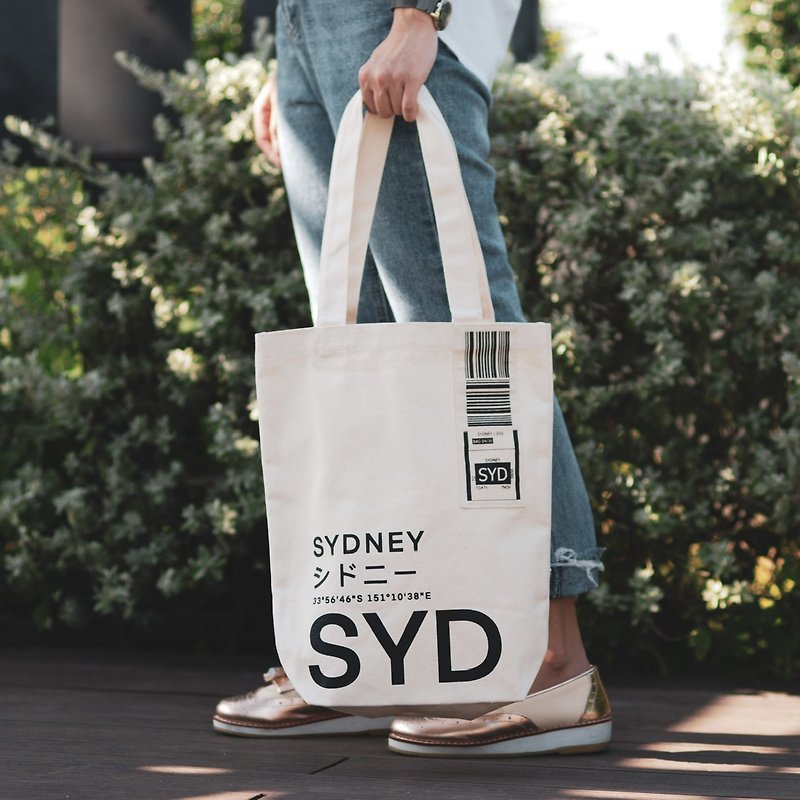 SYD SYDNEY - กระเป๋าผ้าแคนวาส Canvas Tote Bag รุ่น Airport Edition - อื่นๆ - วัสดุอื่นๆ ขาว