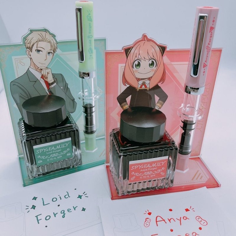 SPY×FAMILY Fountain Pen with Acrylic Pen Stand - Ink - Glass Multicolor