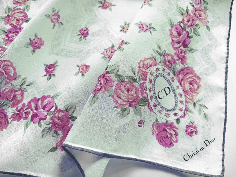 Christian Dior Vintage Purple Rose Handkerchief – Herringbone 20.5 x 20.5 inches - Handkerchiefs & Pocket Squares - Cotton & Hemp White