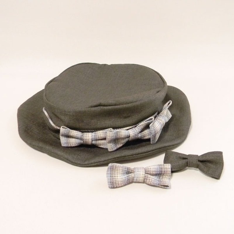 Crown (head of section) is shallow, Brim (brim-eaves) is the head dress of flat boater taste. Please enjoy the playful with lots of ribbon. [PL1279-Brown] - Hats & Caps - Polyester Brown
