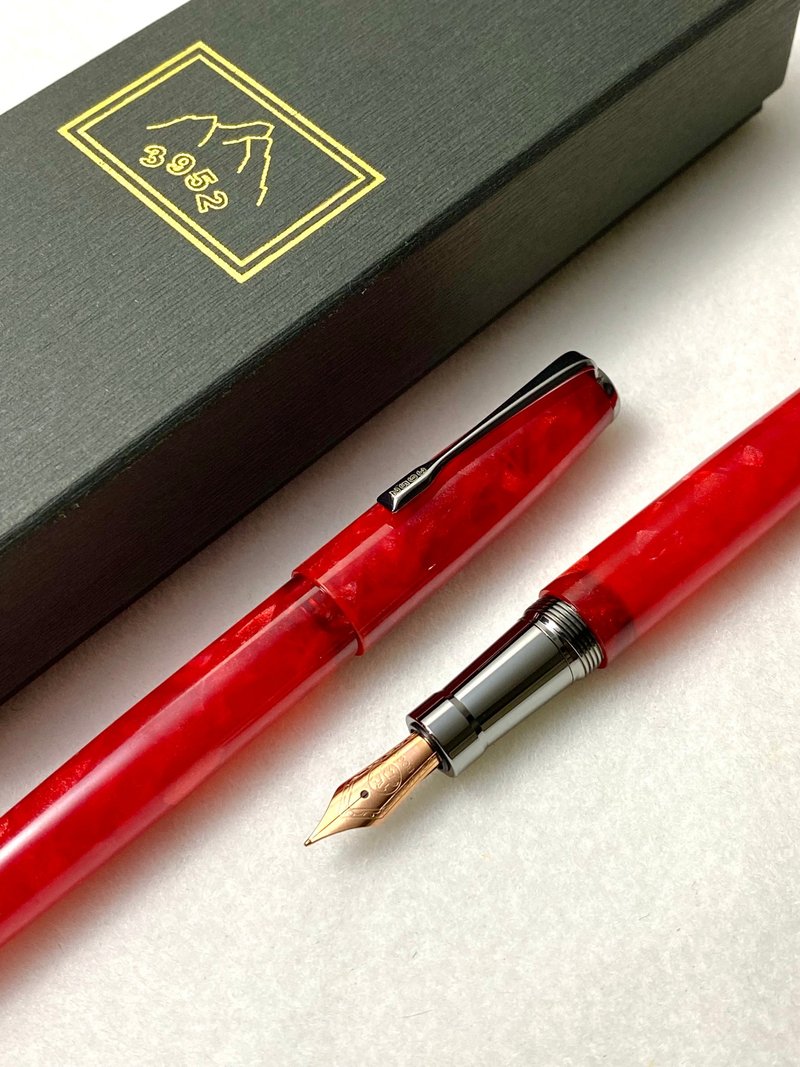 3952 Old Goat-Bremen Red Rose Gold Tip (Small Rouge Knife) Fountain Pen - ปากกาหมึกซึม - โลหะ 