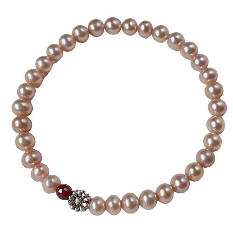 Natural Pink Pearl Bracelet + Small Flower Silver Jewelry [Lady in Pink] - สร้อยข้อมือ - ไข่มุก สึชมพู