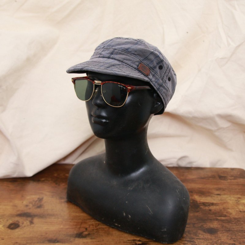 Back to Green:: 戶外漁夫帽 灰色線條 交織 d-33//vintage hat - 帽子 - 棉．麻 