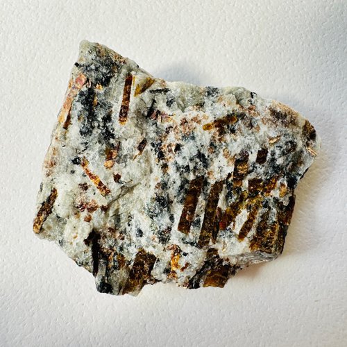 rainxpluie 知雨若泥 俄羅斯星葉石 灰5 原石礦標水晶 光之石 心靈成長及改變 情誼增進