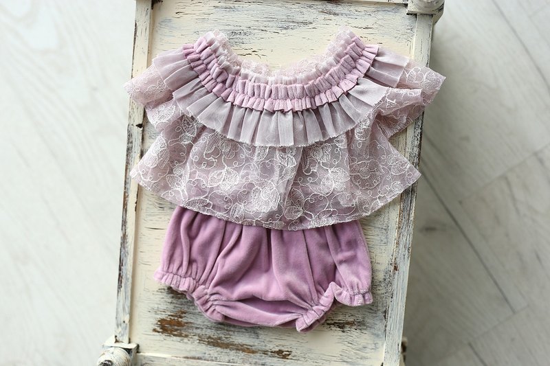 Purple bodysuit for newborn girls: the perfect outfit for a little girl - Baby Accessories - Other Metals Purple