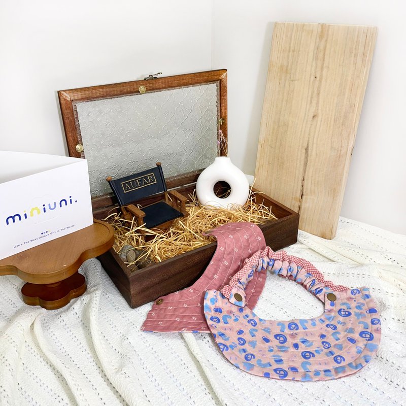 緣型弧形壓紋口水巾 - 圍兜/口水巾 - 棉．麻 