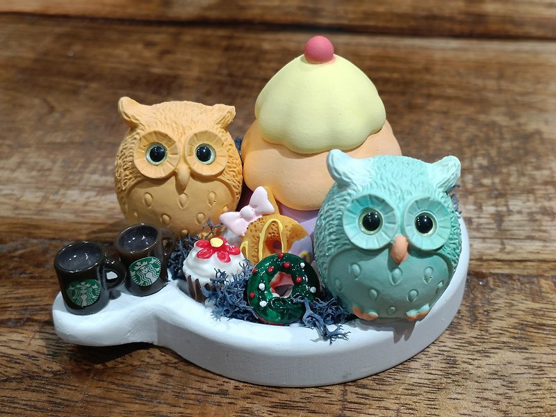 Christmas Ball - Twin Owls and Christmas Tree 3D Stone - Items for Display - Other Materials Multicolor
