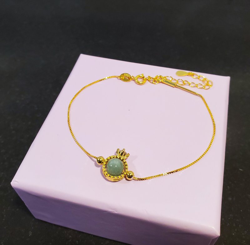 【PINKOI ONLY】Lux Box。Jade Crown 925 Sterling Silver Gold Plated Bracelet。 - สร้อยข้อมือ - ไข่มุก สีทอง