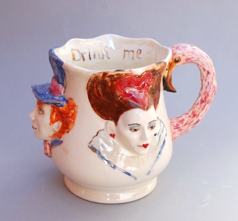 Big mug, Queen of Hearts, Mad Hatter, Flamingo Handmade, face mug, Drink Me - 咖啡杯/馬克杯 - 陶 多色
