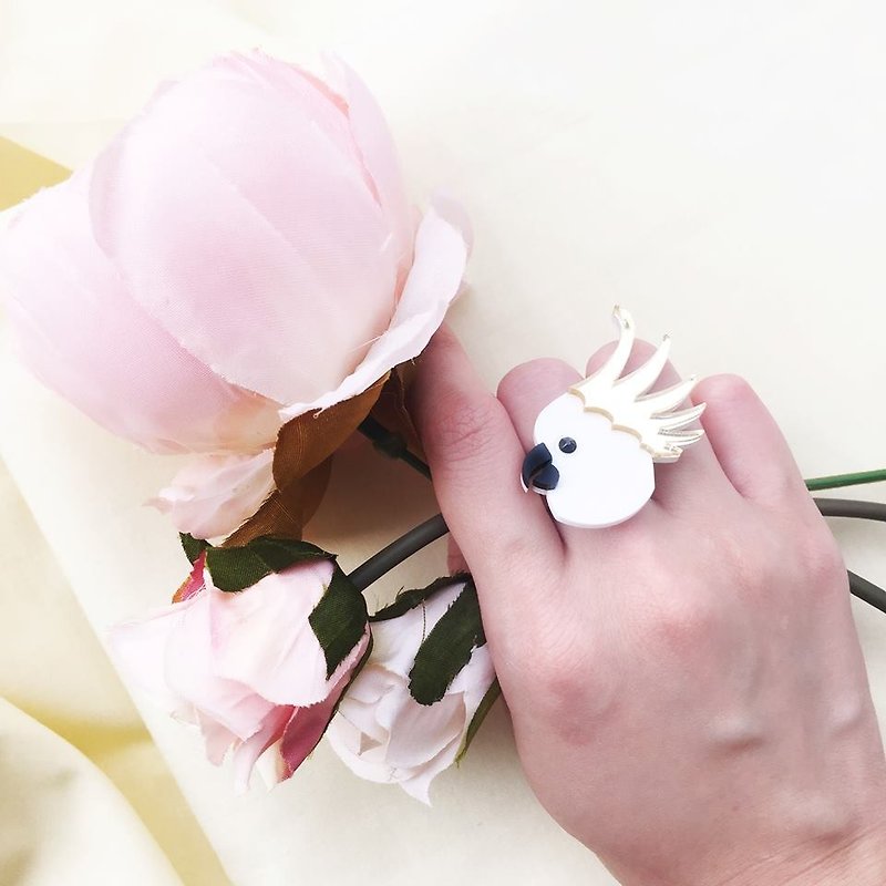 小葵花鸚鵡戒指 - 戒指 - 壓克力 白色