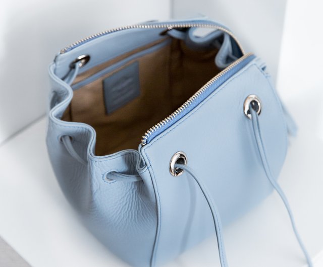 Baby blue outlet handbag