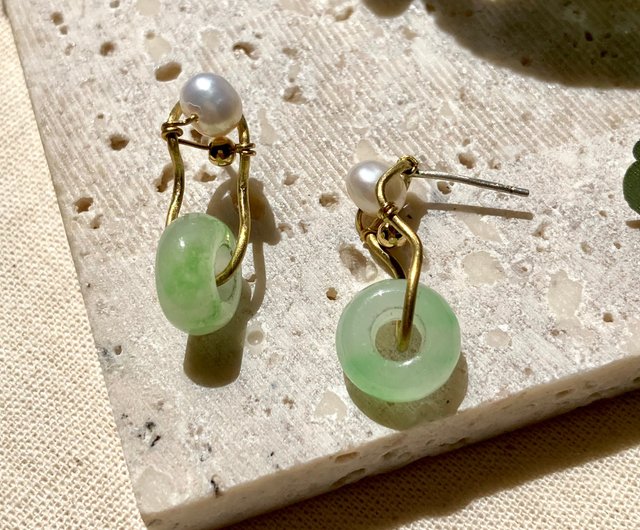 Jade hot sale earrings design