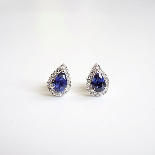Joyce Wu Handmade Jewelry 限量現貨 - 水滴形切割藍寶 微鑲鑽石 18K 白金耳釘 華麗份量感