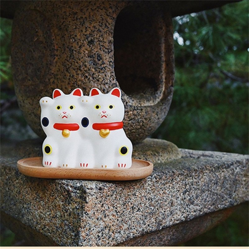 Lucky Cat Fashionable Art Ornaments Basic Creative Wedding Birthday Exchange Gift - Items for Display - Other Materials White