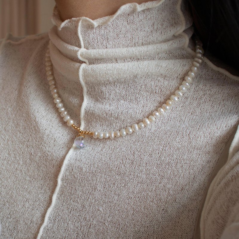 Ball, Snowball Pearl Necklace - สร้อยคอ - แก้ว 