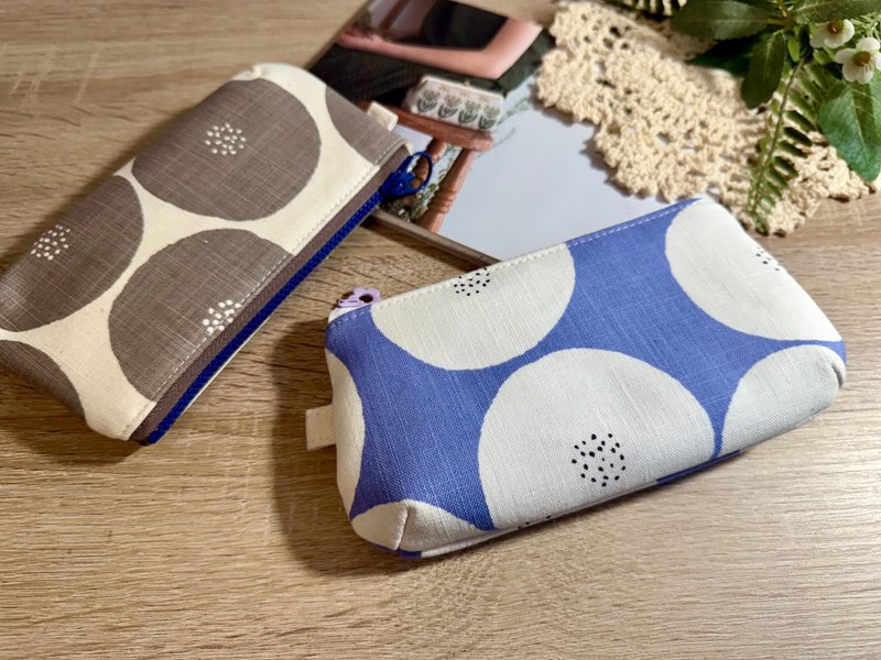 【現貨】紅豆圓舞曲系列/便攜式拉鍊化妝包 &眼鏡收納袋 立體蓬蓬 - 化妝包/收納袋 - 棉．麻 