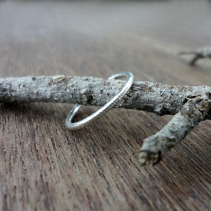 Notched Slim Version-Hand Forged Sterling Silver Ring-Tail Ring - General Rings - Other Metals Silver