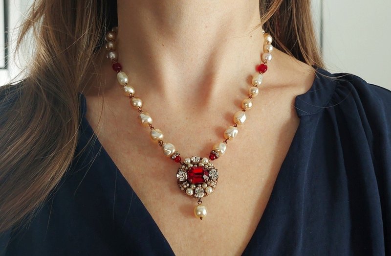 Vintage Style Red Rhinestone Necklace - 項鍊 - 玻璃 紅色