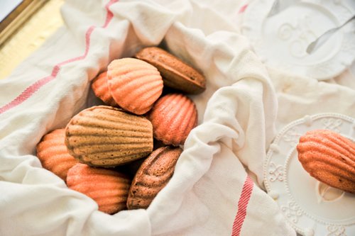 【フェユエセンデザートショップ】マデリーンギフトボックス-6個/箱